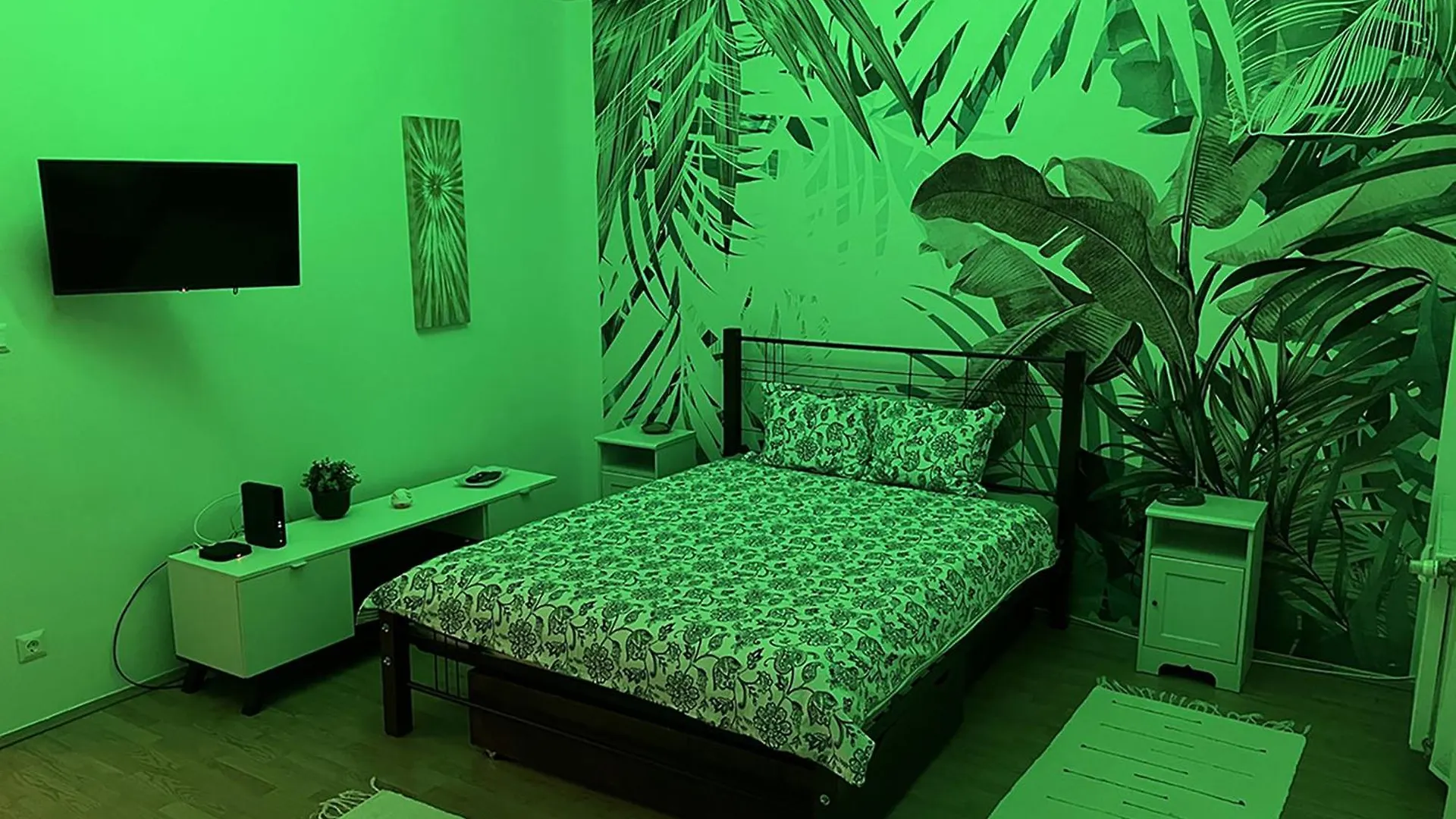 Muranyi Apartment contacts